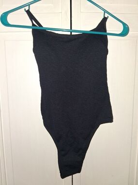 HALARA Black Textured Bodysuit with Spaghetti Straps